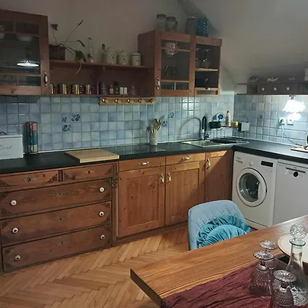 Tea 100m2 In Rose For 5 Guests *